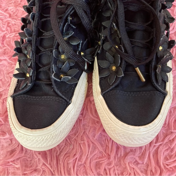 Converse X PatBo Chuck Taylor Studs & Flower Sneakers Black Size 6.5 - Picture 8 of 15